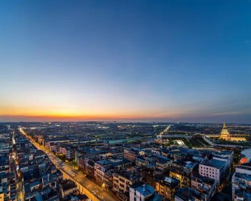 Cityscape at Sunset FREE Stock Photo, cityscape,  sunset,  skyline picture