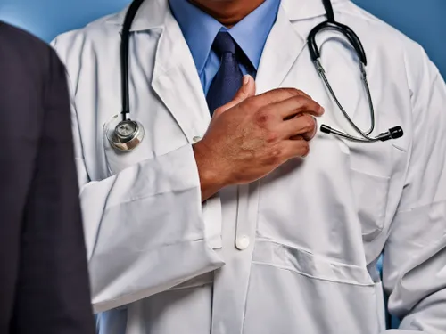 Doctor with Stethoscope FREE Stock Photo, support, examination, doctor with patient picture